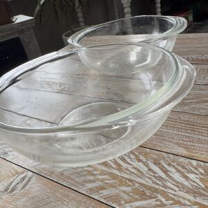 🥣Vintage Pyrex Nesting Glass Bowls Set of 2🥣
